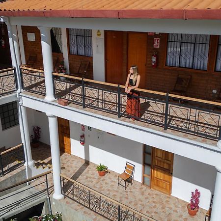 بيت شباب Tupac Huaraz المظهر الخارجي الصورة
