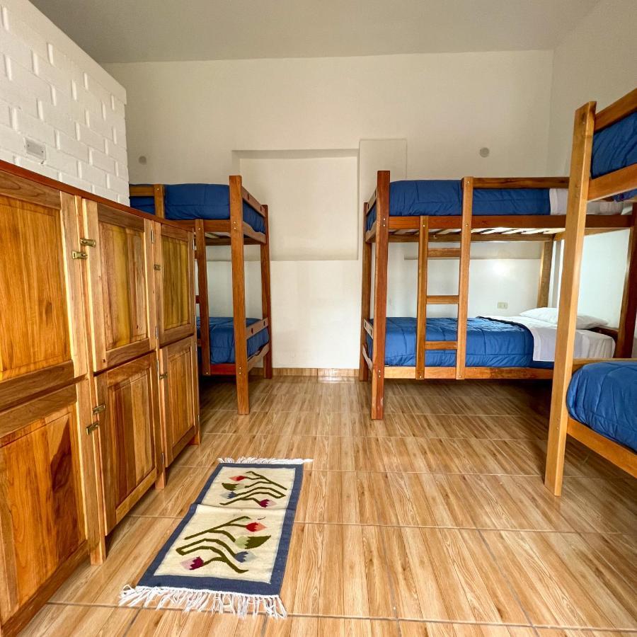 بيت شباب Tupac Huaraz المظهر الخارجي الصورة