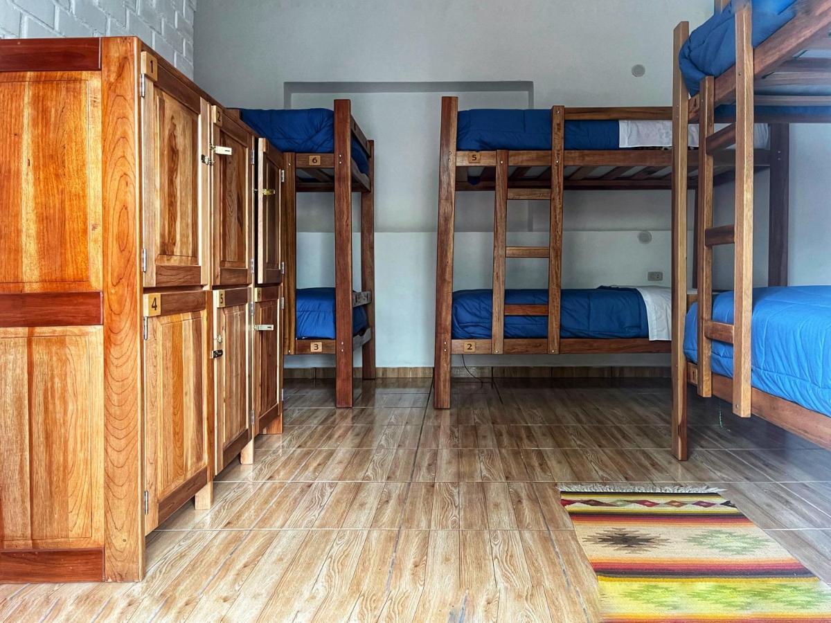 بيت شباب Tupac Huaraz المظهر الخارجي الصورة